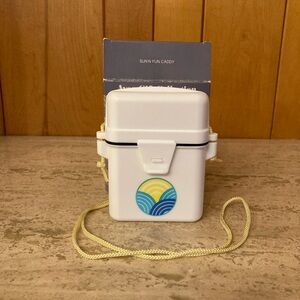 AVON Sun N’ Fun Waterproof Container Vintage Blue Yellow Waves Swimming Camping